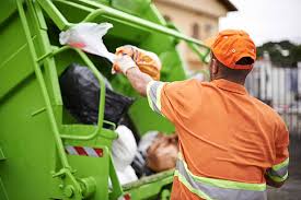 Best Scrap Metal Removal  in Coloma, MI