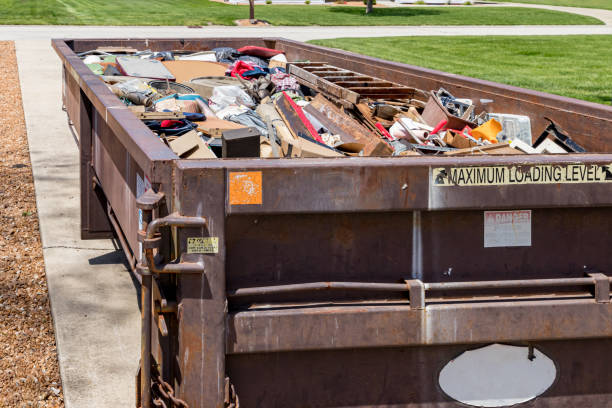 Best Hot Tub Removal  in Coloma, MI